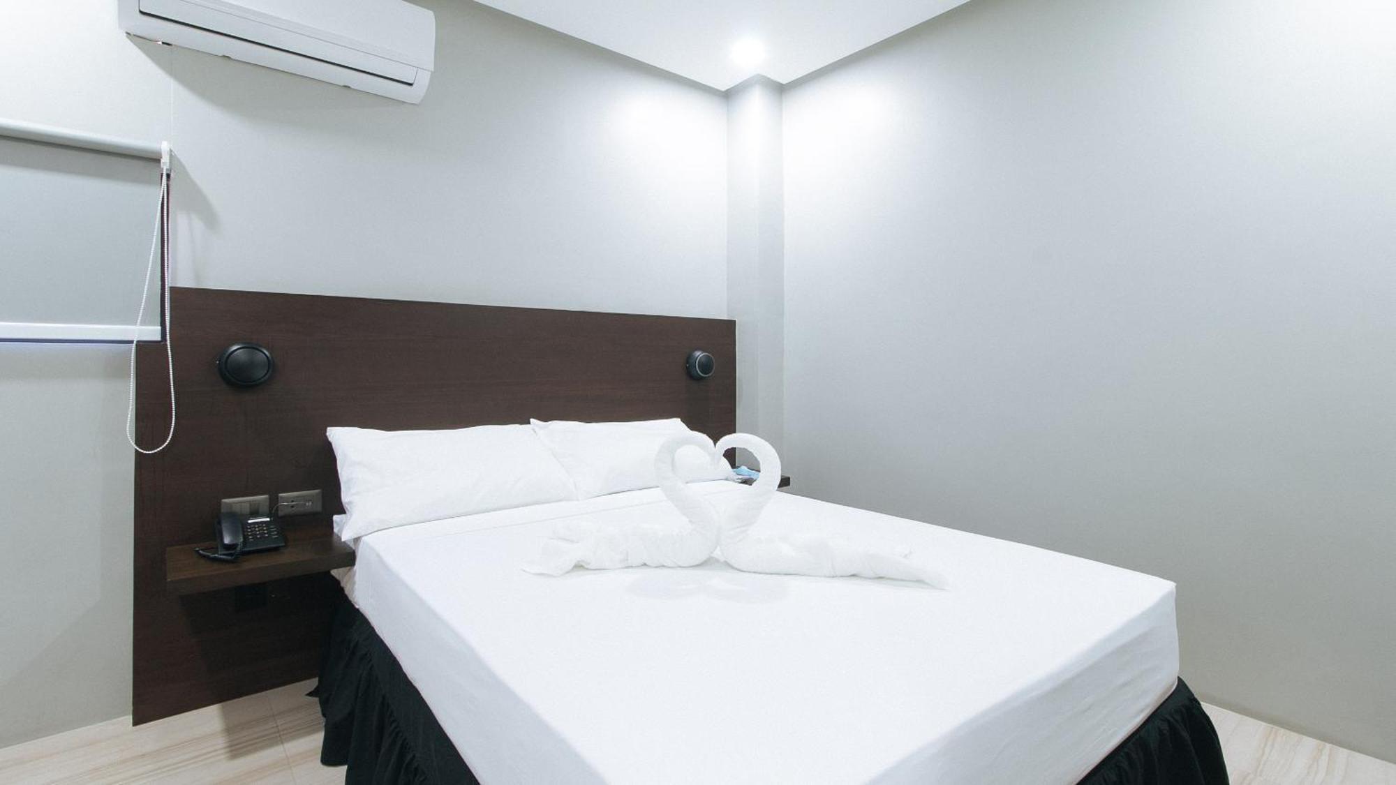 Sunny Day Residences Antipolo Bagian luar foto