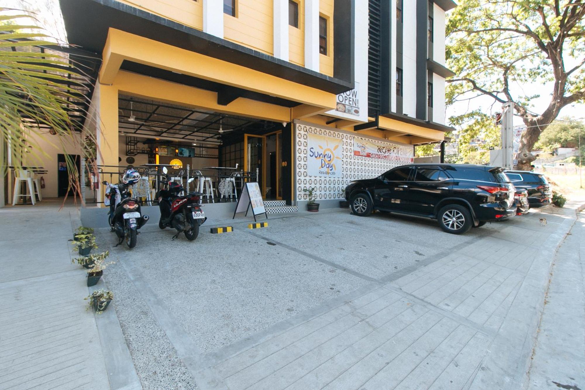 Sunny Day Residences Antipolo Bagian luar foto